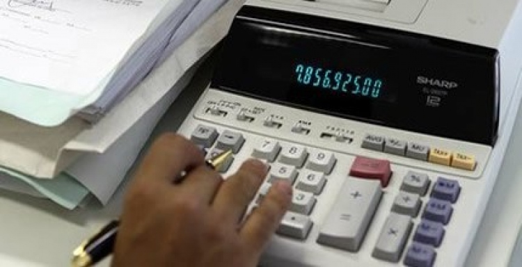 Candidatos que disputaram o primeiro turno têm de prestar contas finais até terça-feira (6)