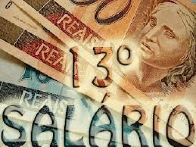 A legitimidade do 13° salário aos agentes políticos municipais